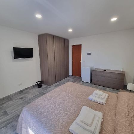 B&B Lapigna Caltagirone Buitenkant foto